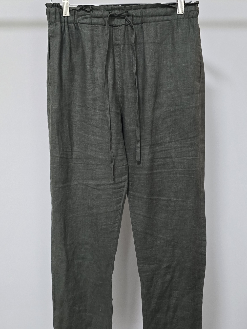 Karen Kane Women's Drawstring Linen Joggers in Dark Gray